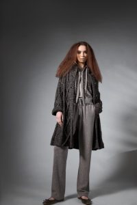 COAT S147
SWEAT SHIRT S115 TOP S312
JOGGING PANTS S116