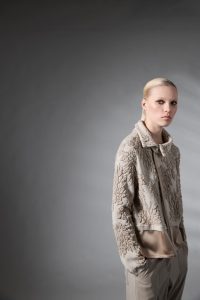 SWEATER S153 COLLAR S153C