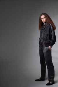 BOMBER JACKET S127 TOP S124
JOGGING PANTS S126
