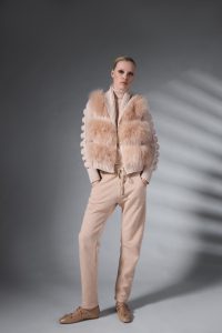 SWEATER S225
JACKET FUR CASHMERE S231 PANTS S216