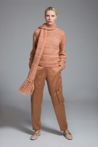 SWEATER S238 SCARF S239 CARGO PANTS S234