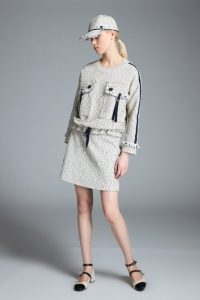 SWEATSHIRT S424 SKIRT S428